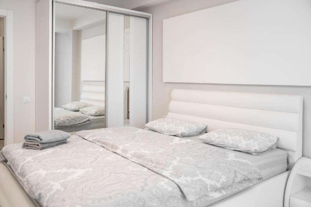 Glass New Apartments Ultracentral Kiszyniów Zewnętrze zdjęcie
